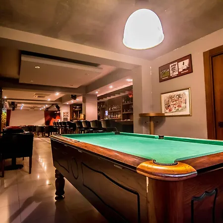 The Pine Bay Club Отель 2*