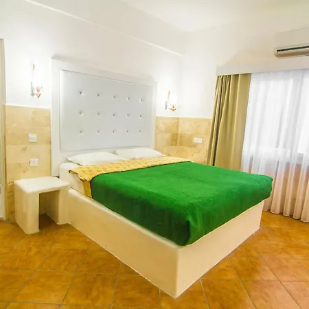 The Pine Bay Club Отель Кирения