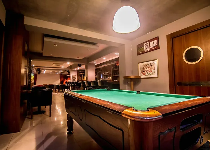 The Pine Bay Club 호텔 2*