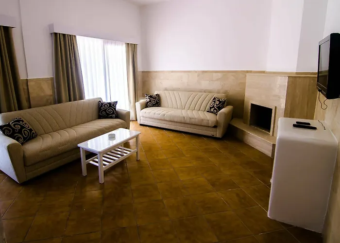 The Pine Bay Club 2*